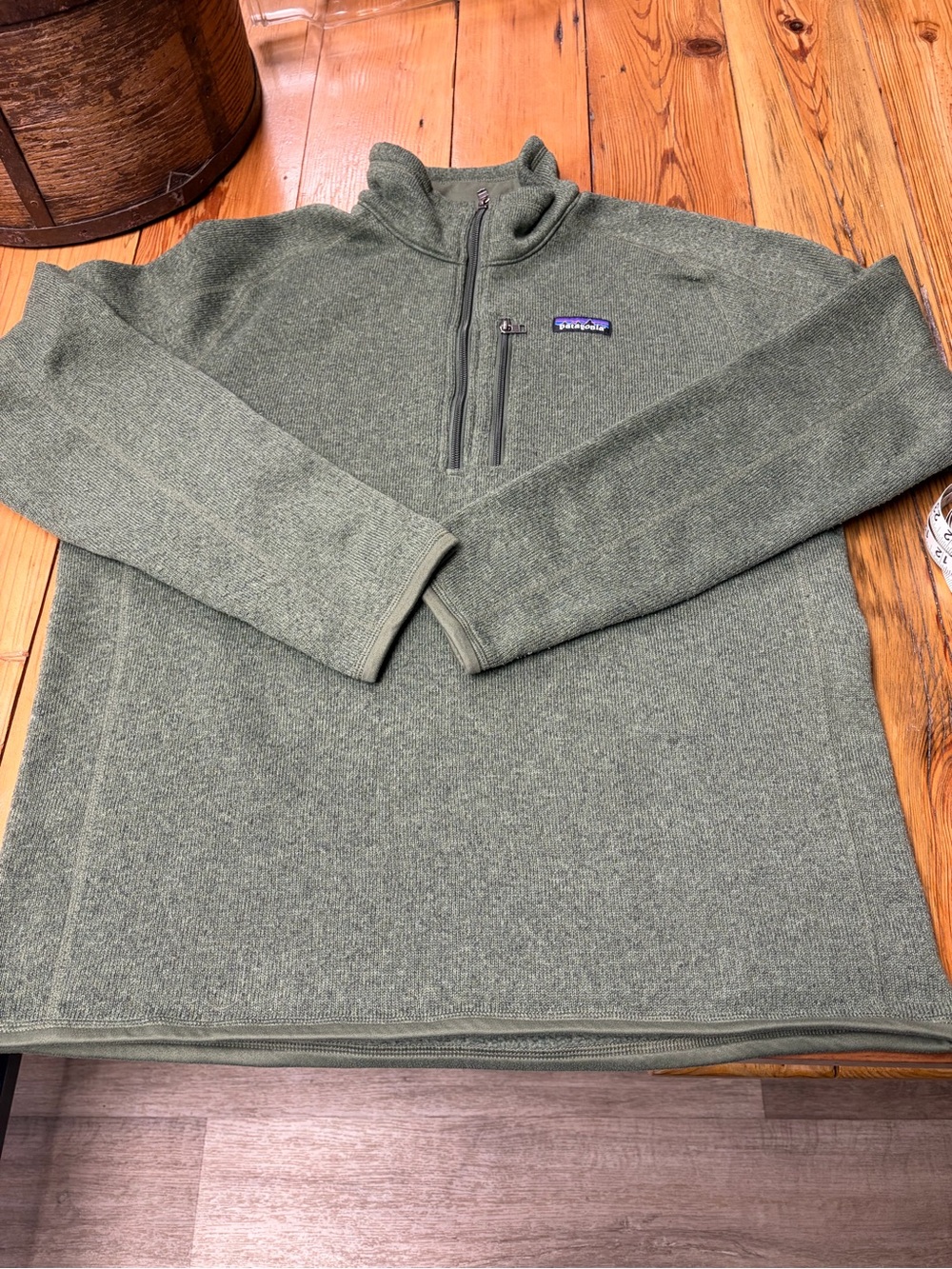 Patagonia Women's Olive Green Half-Zip Sweater size L